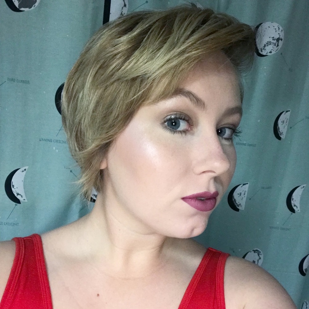 Meet your Posher, Brooke